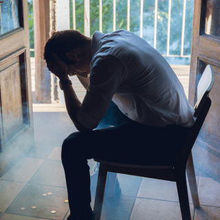 Stress cronico: sintomi, cause, conseguenze e cura